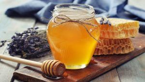 làm trắng da từ mật ong