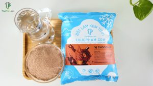 kem chocolate với bột làm kem tươi