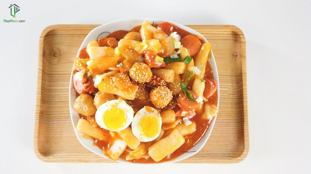 Tokbokki Bằng Cơm Nguội