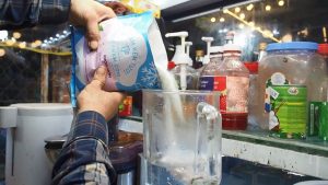 kinh doanh kem tưới với bột làm kem thucpham.com thơm ngon