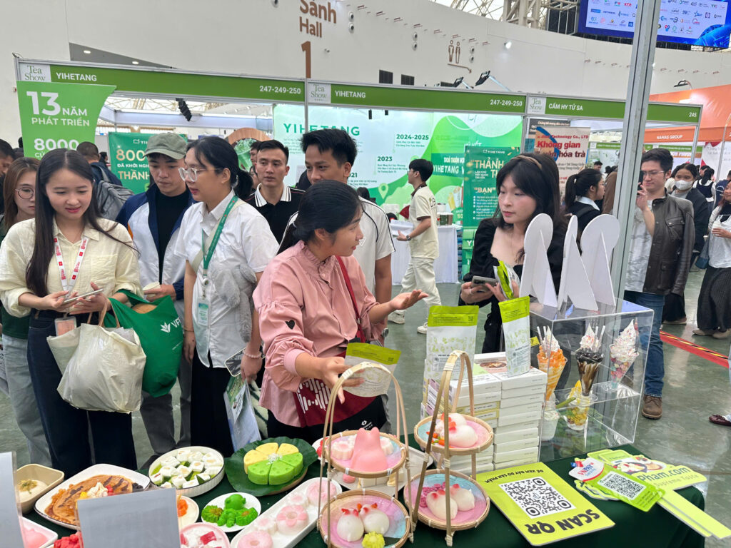 Cafe Show 2025 - ThucPham.com Gửi Lời Tri Ân Quý Khách Hàng 14 khách tham quan gian hàng khách hàng tại Cafe Show 2025