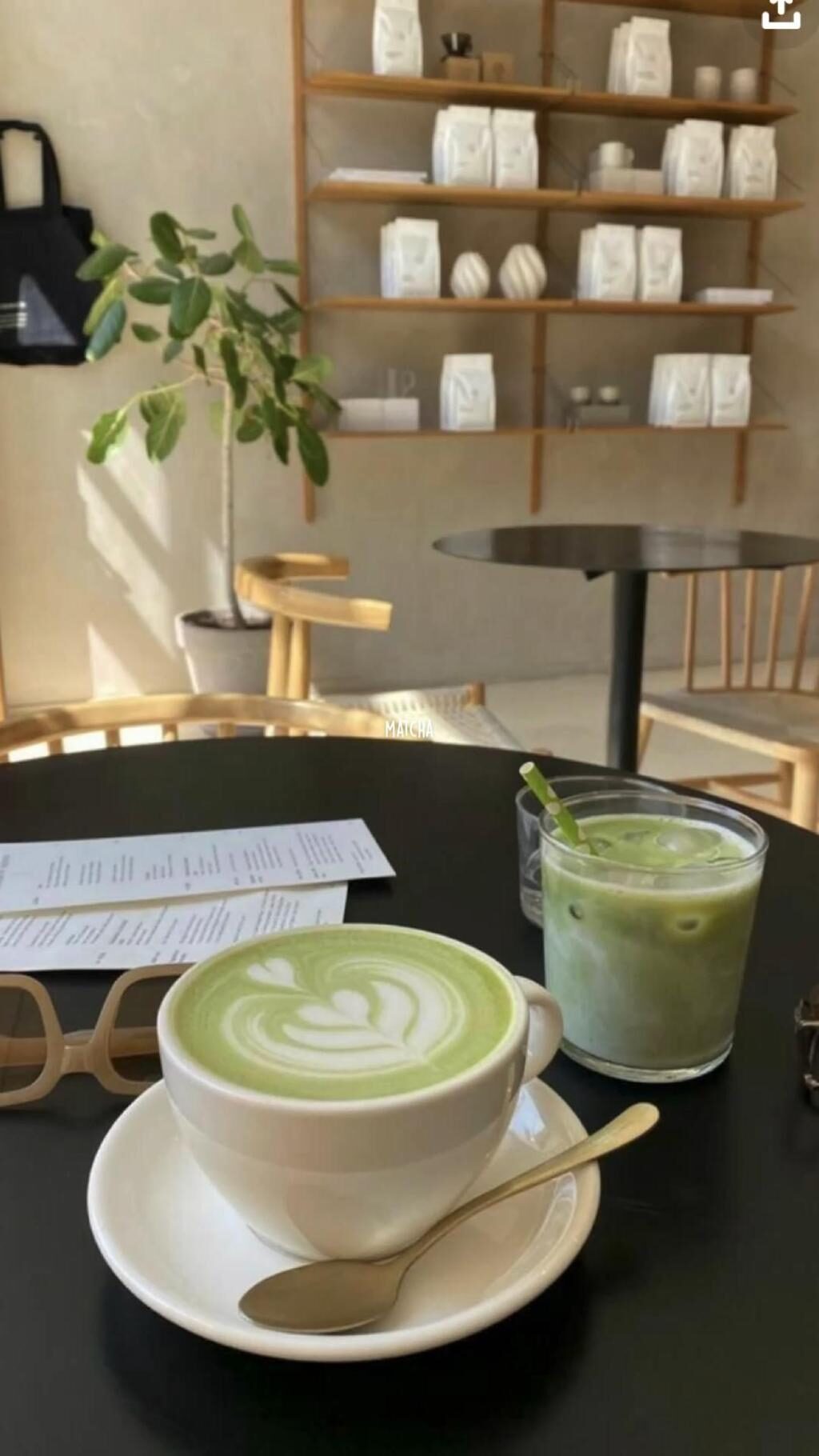 Bột Matcha Latte Là Gì? Hướng Dẫn Đầy Đủ Từ A-Z Cho Người Mới Bắt Đầu 12 Đồ uống Matcha Latte phục vụ tại quán cà phê chuyên nghiệp